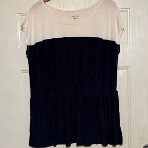 Merona Blue and Cream Short Sleeve Top